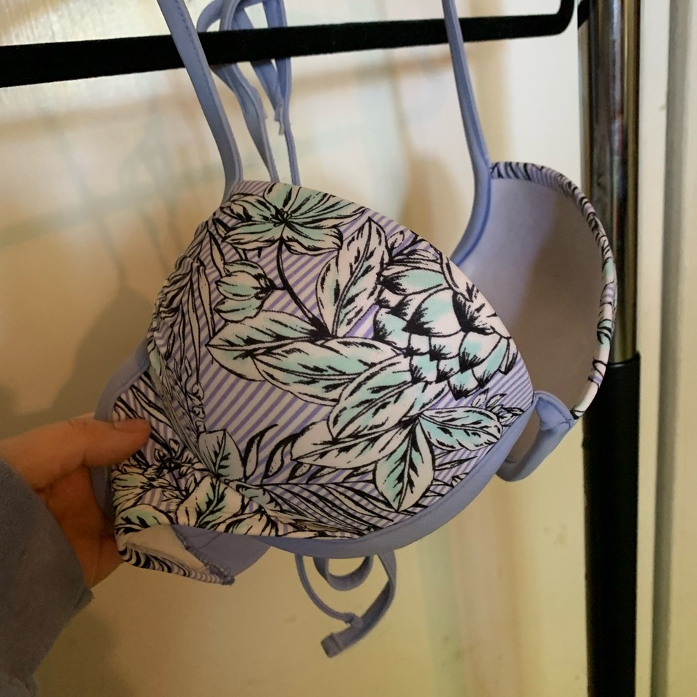 Light blue patterned bikini top